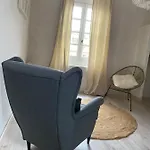 Maison Au Pied De La Cite